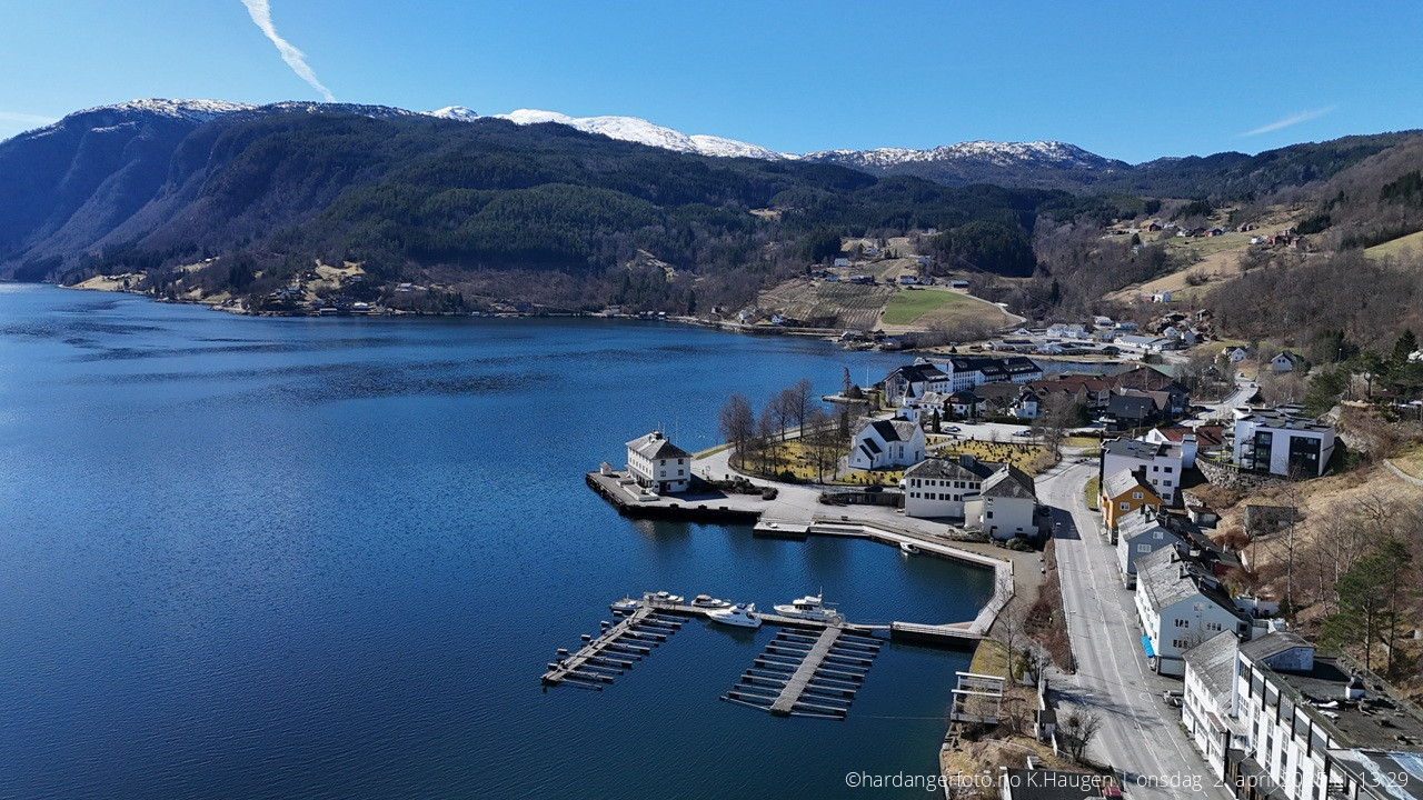 Ulvik Sentrum, Den Gr&oslash;ne Kafe, Ulvik B&aring;thavn